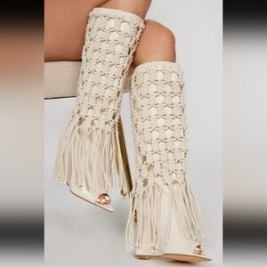 NEW Beige Crochet Fringe Tall Wedge Heel Pointed Toe Peep Toe Pull-on Boots Sz 9